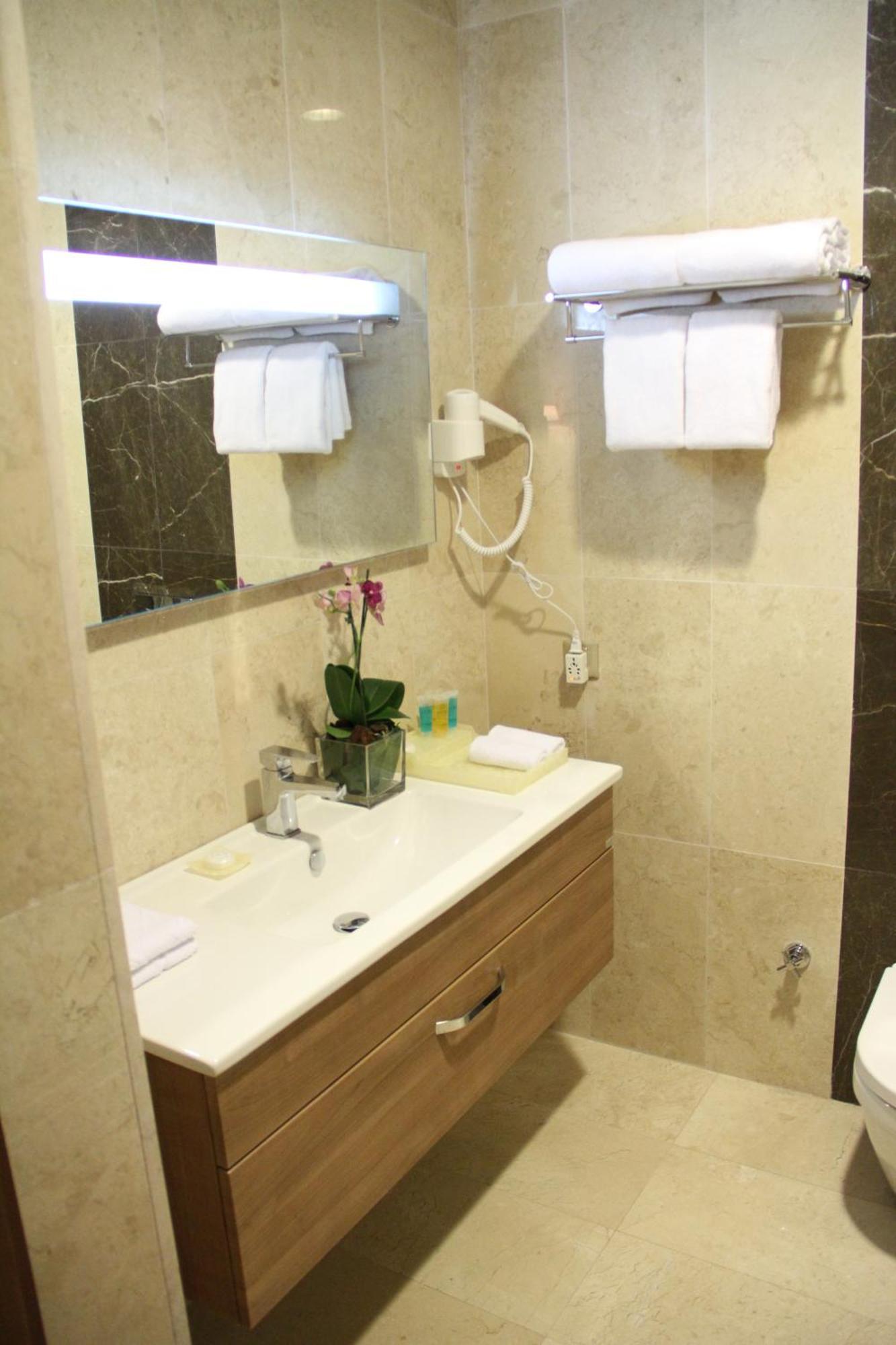 Fiori Hotel Erbil Esterno foto