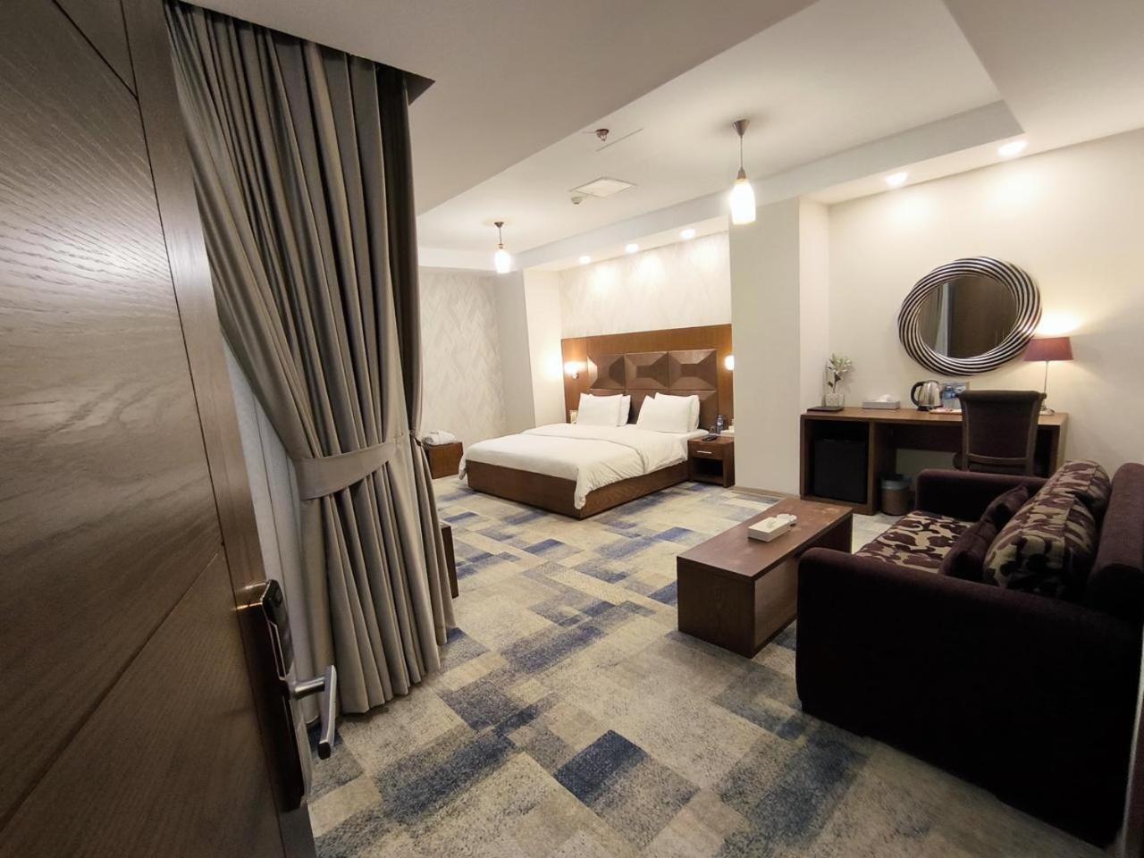 Fiori Hotel Erbil Esterno foto