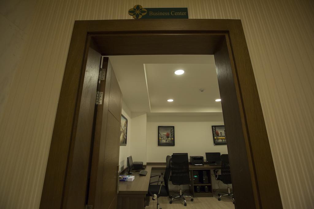 Fiori Hotel Erbil Esterno foto